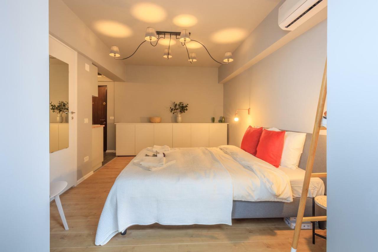 Chic Studio - Ferrari - Old Town Bucureşti Ngoại thất bức ảnh